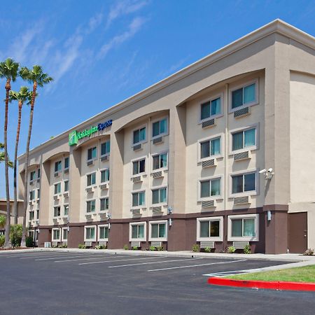 Holiday Inn Express San Bernardino Colton, An Ihg Hotel Exterior photo