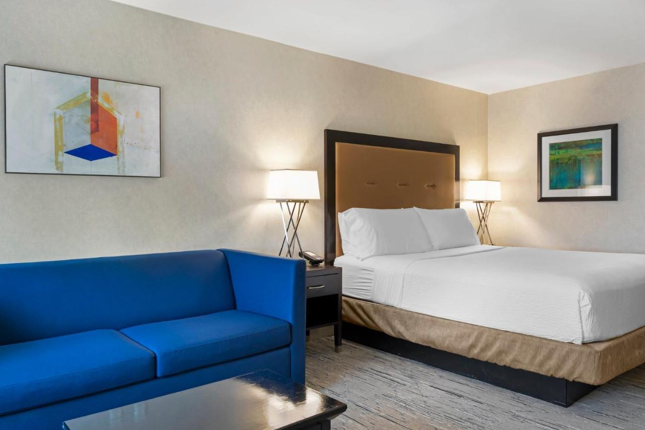 Holiday Inn Express San Bernardino Colton By Ihg Exterior photo