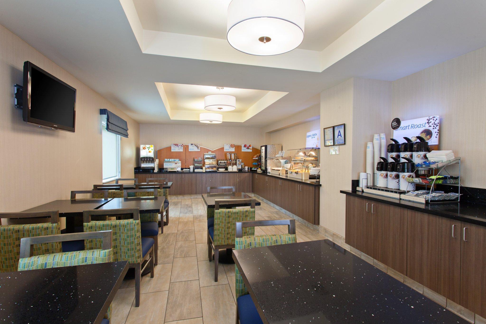 Holiday Inn Express San Bernardino Colton By Ihg Exterior photo
