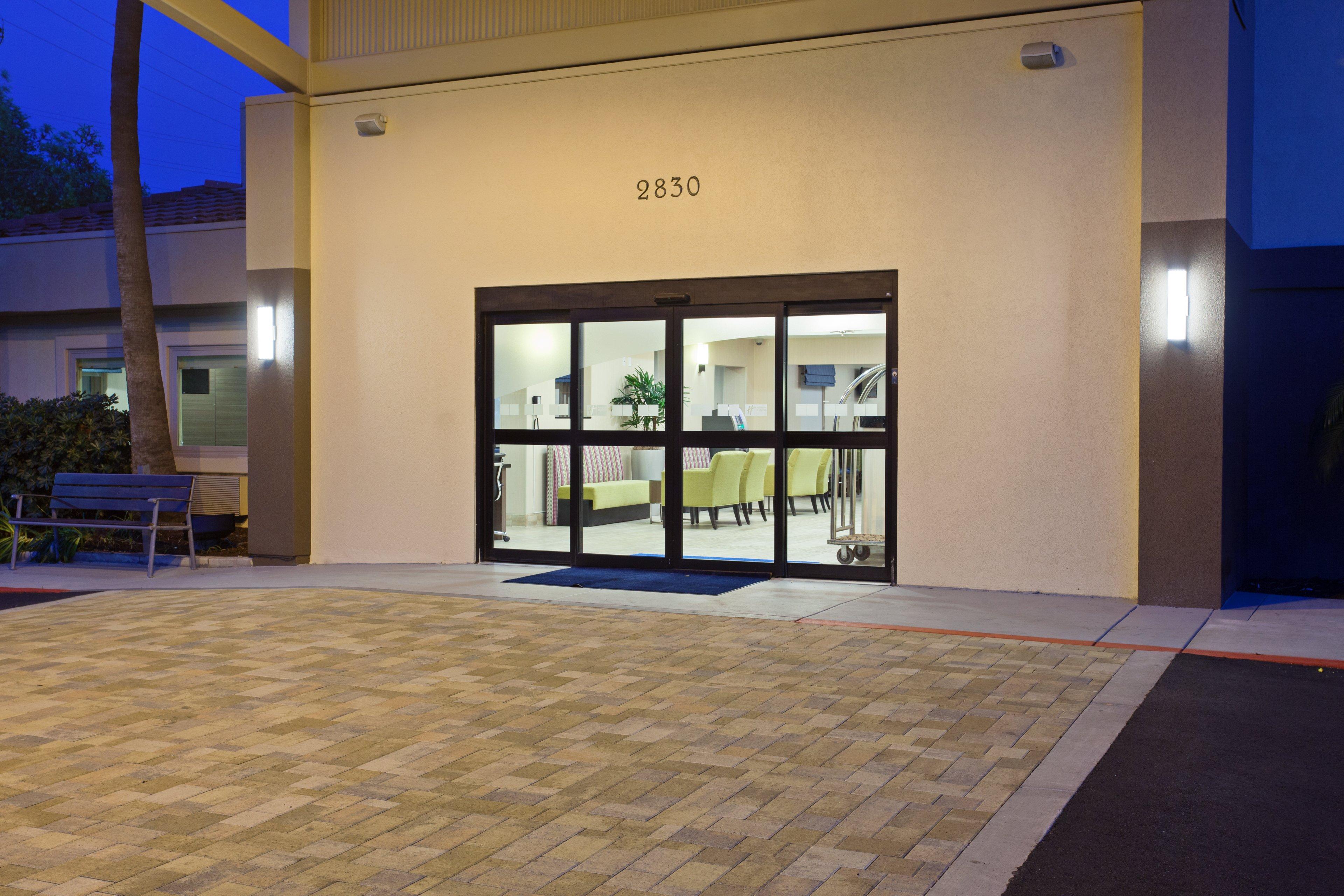 Holiday Inn Express San Bernardino Colton, An Ihg Hotel Exterior photo